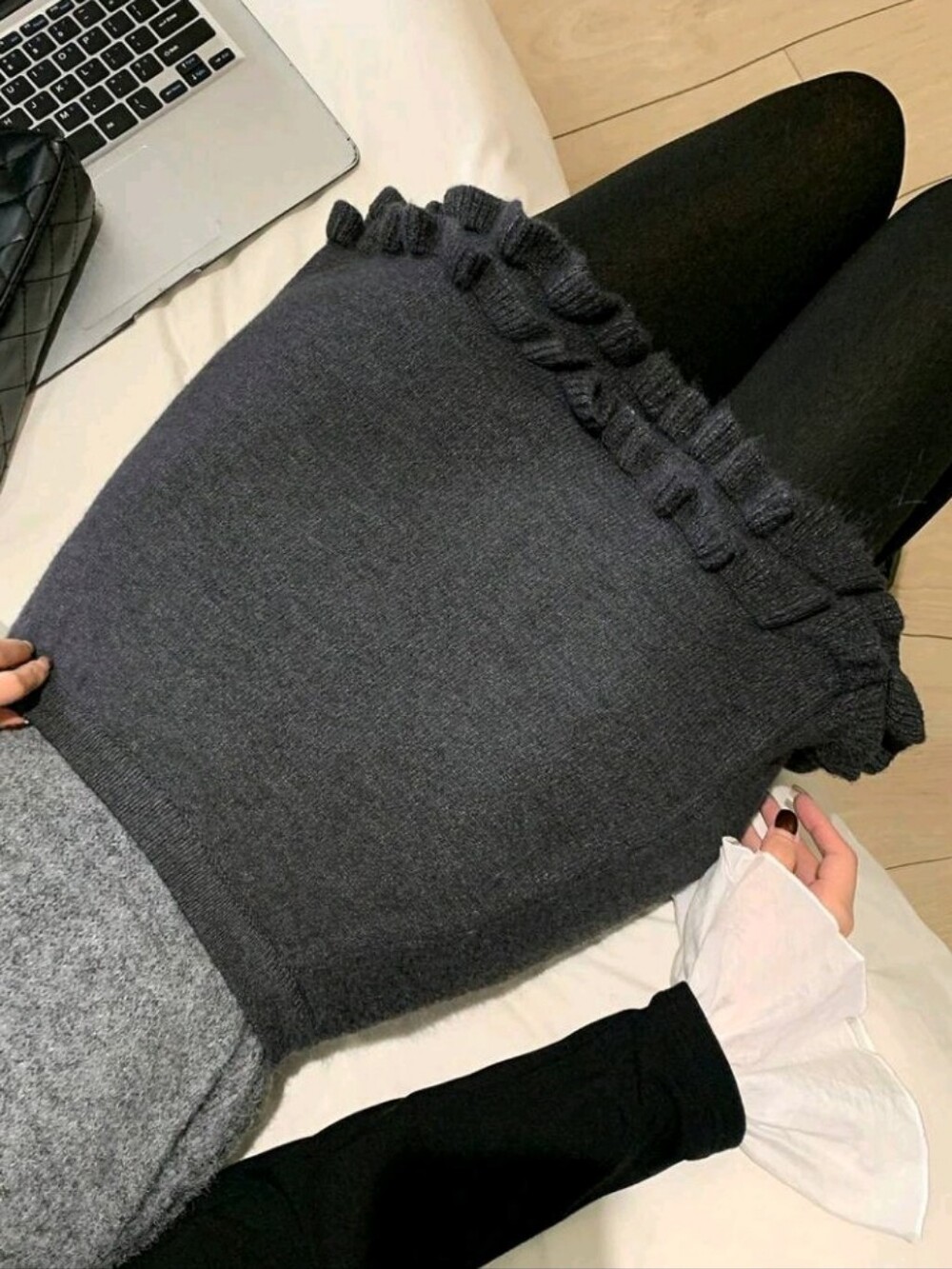 Women's Solid Gray Elastic Waist Fitted Frill Trim Knit Skirt, Versatile